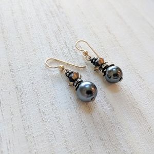 Julz Jewelry Vintage Australia Crystal Earrings